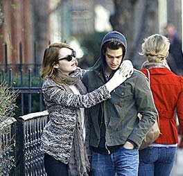 17 pictures that prove Emma Stone and Andrew Garfield are the perfect couple